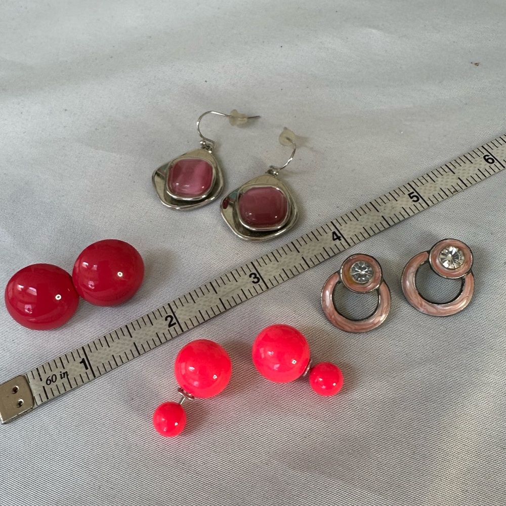 Four pair pink vibe earrings